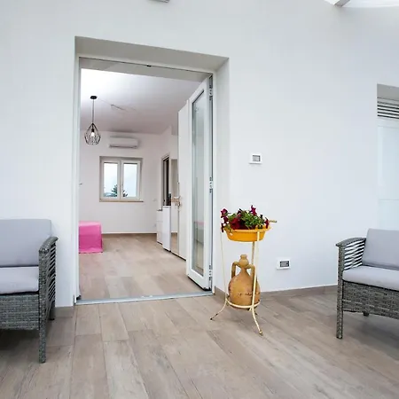 Casa 801 Bed & Breakfast 3*